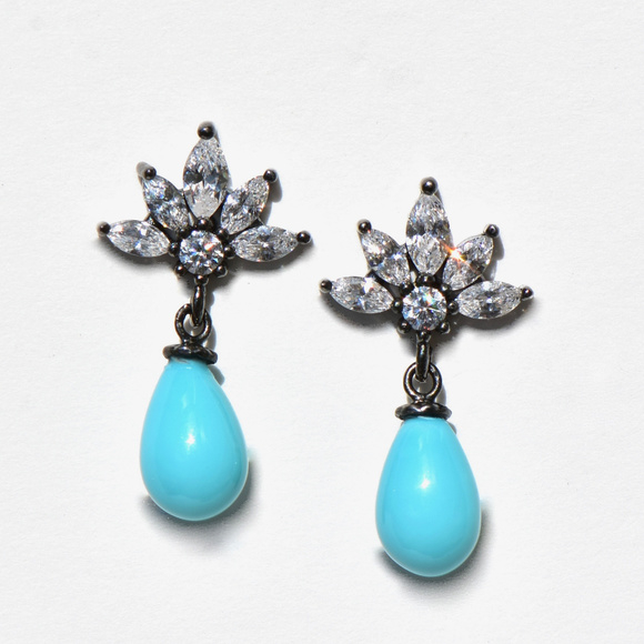 925 Sterling Silver Turquoise Drop Earrings/Dangle - Picture 2 of 4